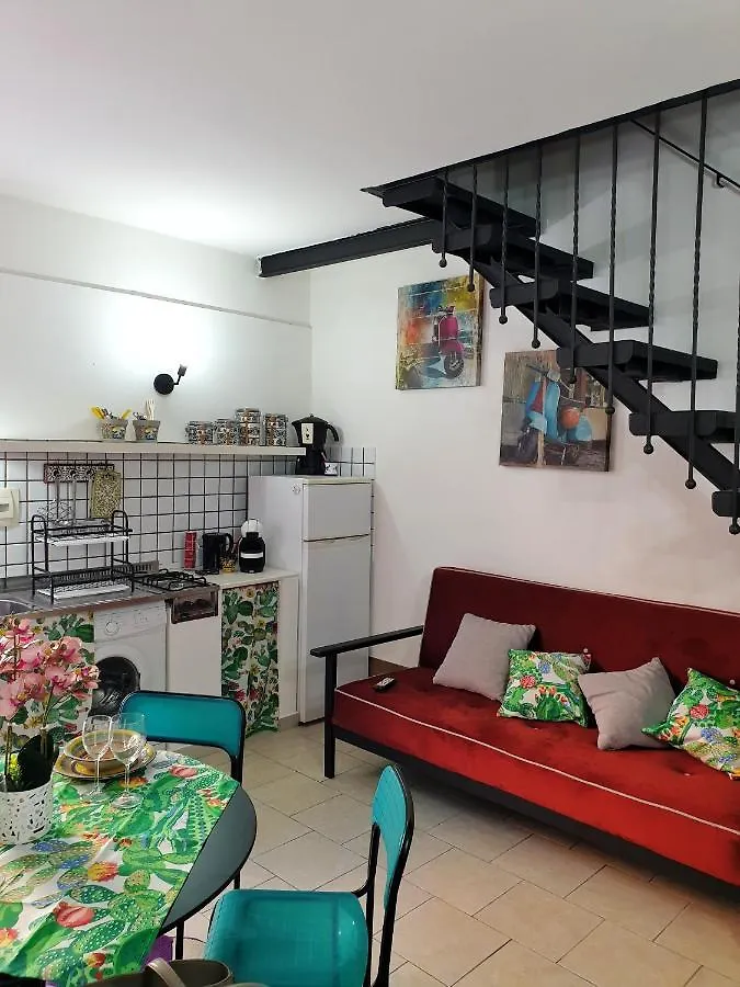 La Casa Di Frida Catania Villa 0*,